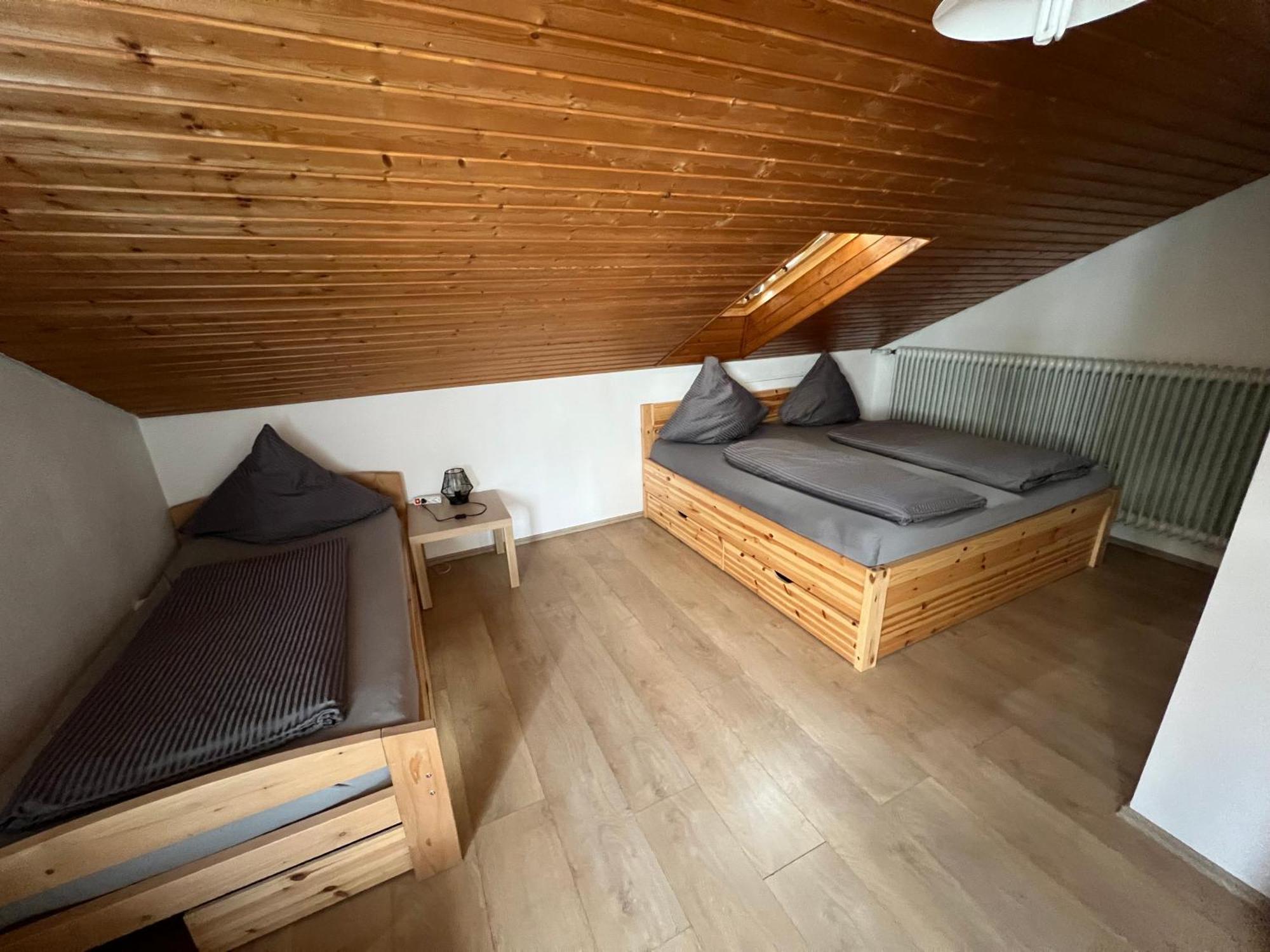 Reiheneckhaus Mit Garten Und Terasse Тетнанг Экстерьер фото